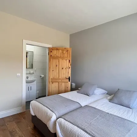 Errigal View And Crafts Bed & Breakfast *