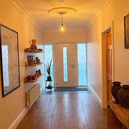 B&B Errigal View And Crafts