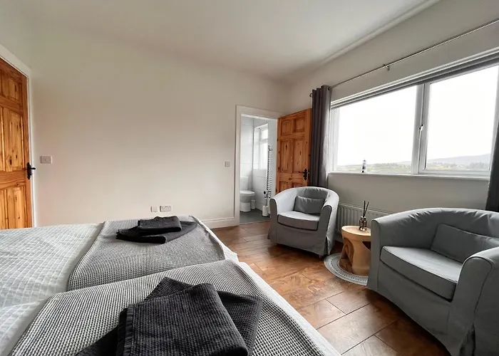 Errigal View And Crafts Bed & Breakfast 3*
