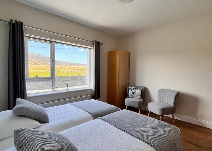 Errigal View And Crafts Bed & Breakfast 3*